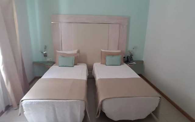 Sol Hotel