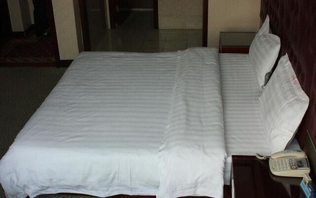 Tangren Century Huakun Hotel