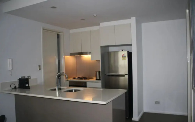Wyndel Apartments - Miller Street