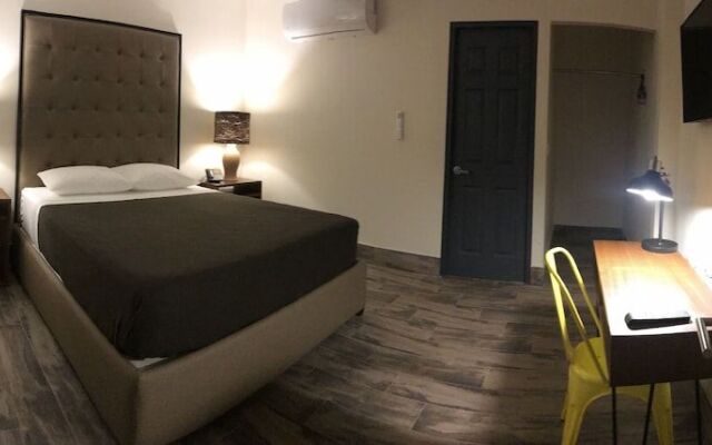 Salinas Hotel Don Carmelo