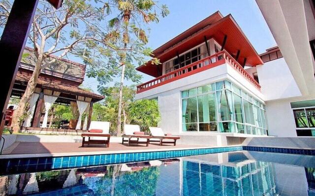 Baan Nagavana 5 Bedroom Pool Villa by Pinky