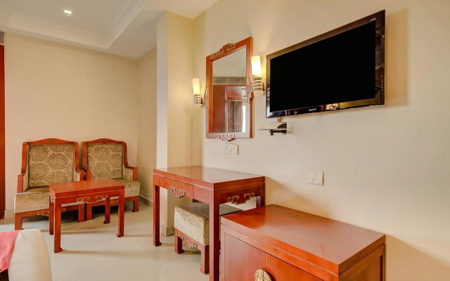 Metro Grand Hotel