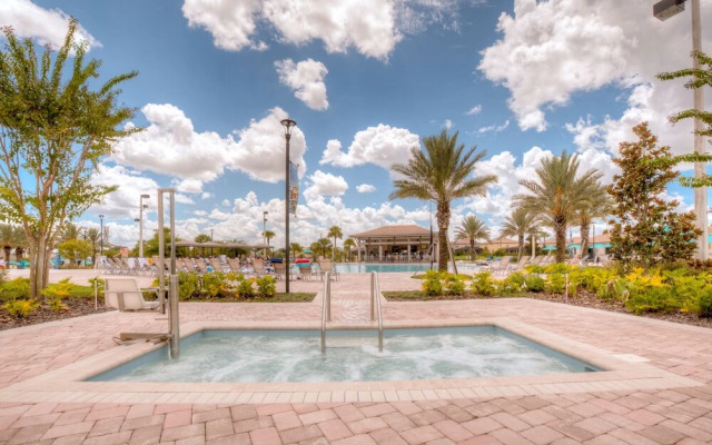 Stylish Home W/private Pool&spa, Near Disney!