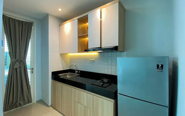 Cozy And Enjoy Living 1Br At Citralake Suites Apartment