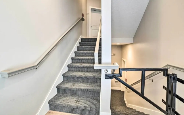 Traverse City Condo: Half Mi to Front Street!