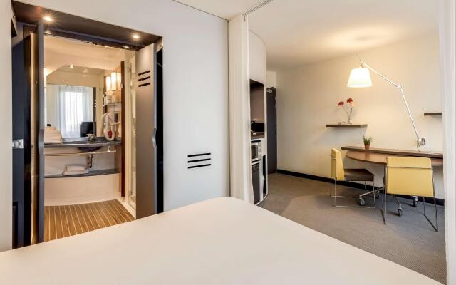 Novotel Suites Paris CDG Airport Villepinte