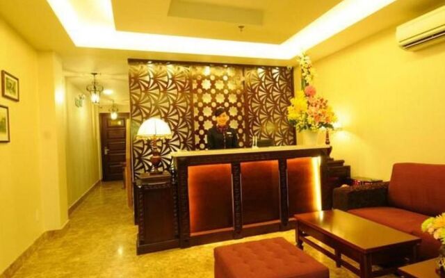 Mayflower Saigon Hotel