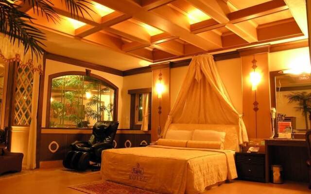 Swan Lake hotel