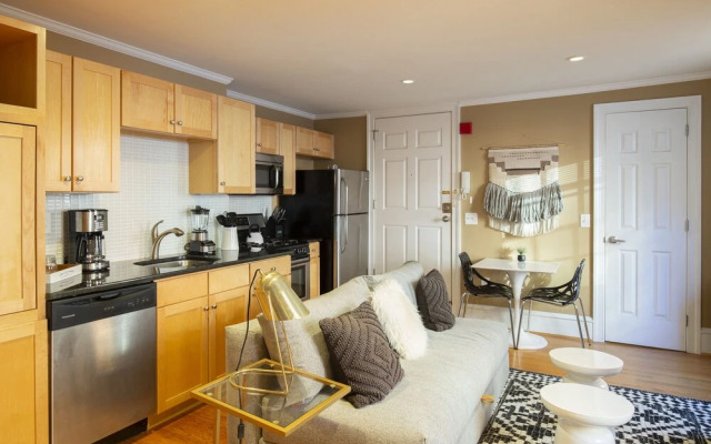 Abode Philadelphia - Rittenhouse Square Spruce St