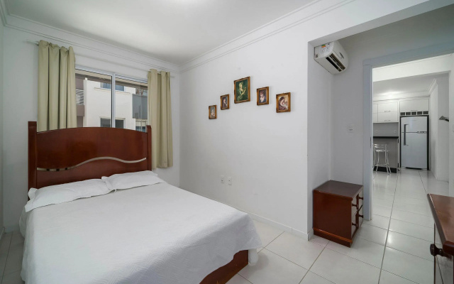 Apartamento para 06 pessoas em Bombas