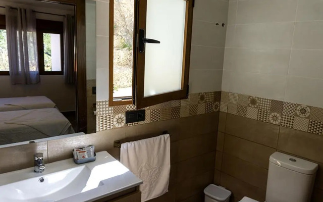 Alojamientos Rurales Entre Rocas