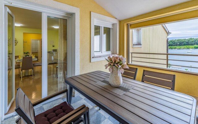 Amazing Apartment in Medulin With Wifi and 3 Bedrooms
