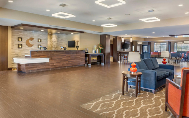 Comfort Suites Florence - Cincinnati South