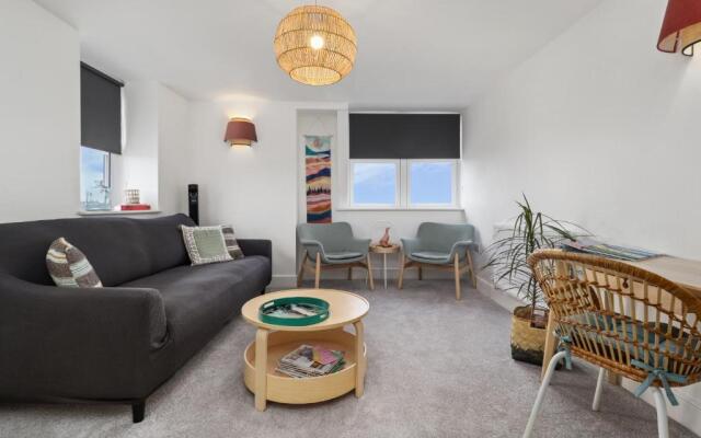 SkyView Eastbourne 24