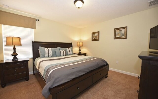 Champions Gate 1430ATRGIL - Eight Bedroom House