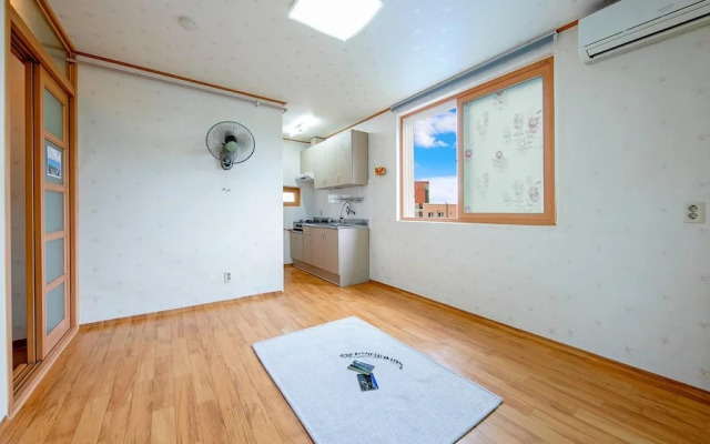 Samcheok Donghae Pension