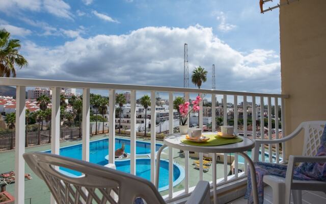 Y2e. Lovely Apartment Pool View! Close To Beach