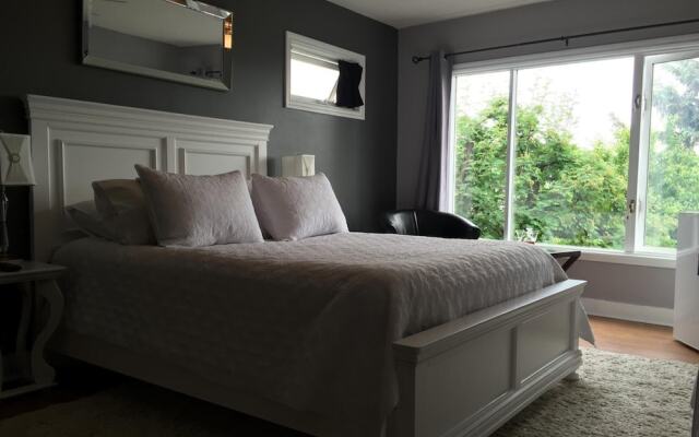 A Touch of English Bed & Breakfast