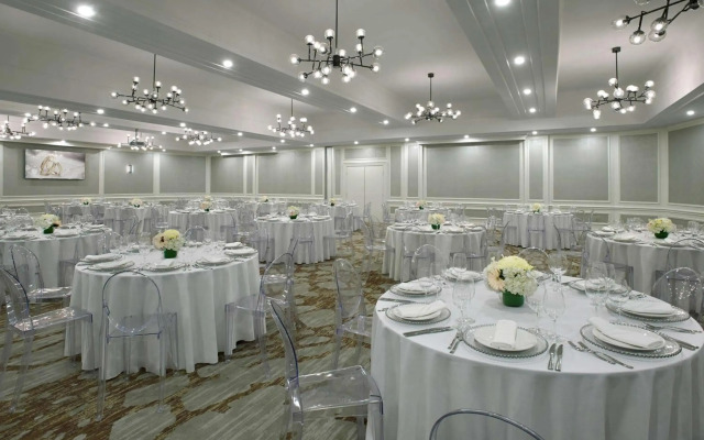 Novotel Toronto Centre