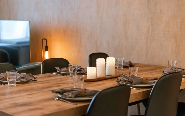 Charming Apartment Close to the Harbor