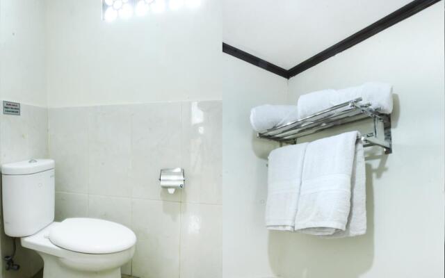 OYO 677 Rianes Family Guest House
