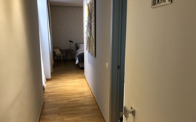 200 Rooms & Terrace