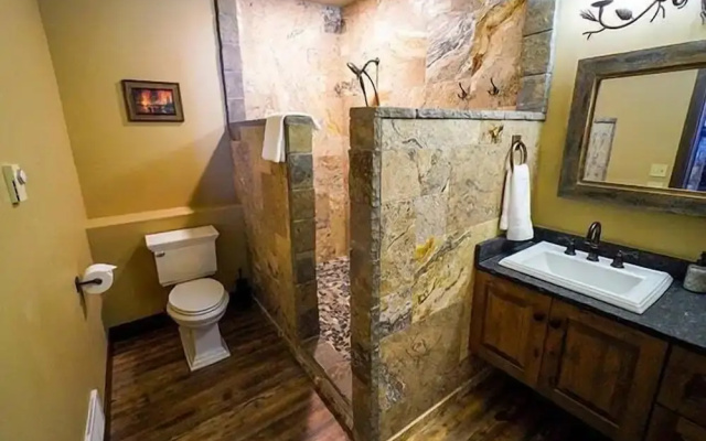 Apgar Lookout Suites
