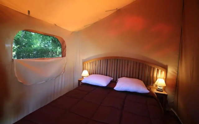 Camping de La Sole Lodge