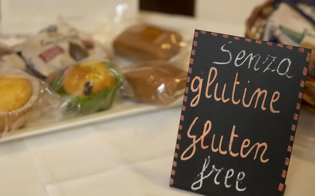 Hotel Roma E Rocca Cavour