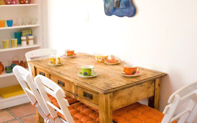 Myrtia House