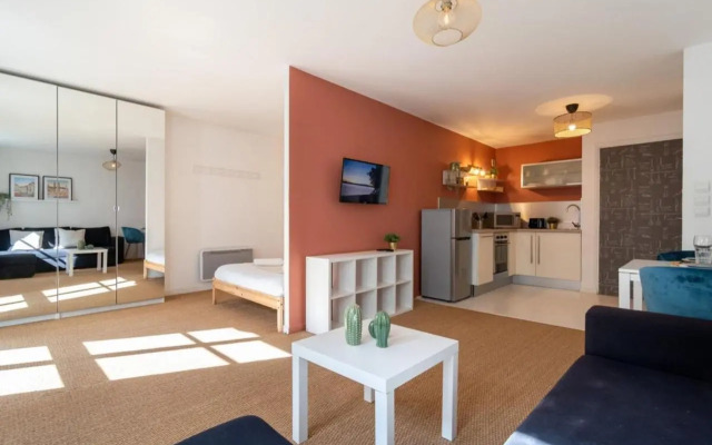Vieux Lille - Nice studio neat and fully equipped !