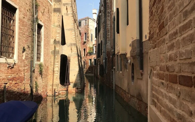 Venice Boutique House