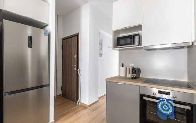 Les Nuances de Blue 1-BR Apt in Athens