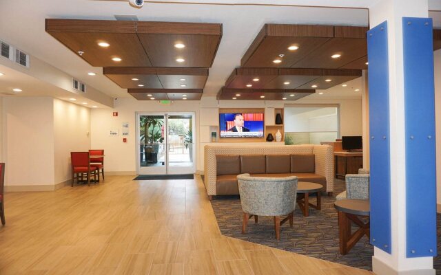 Holiday Inn Express Fremont-Milpitas Central by IHG
