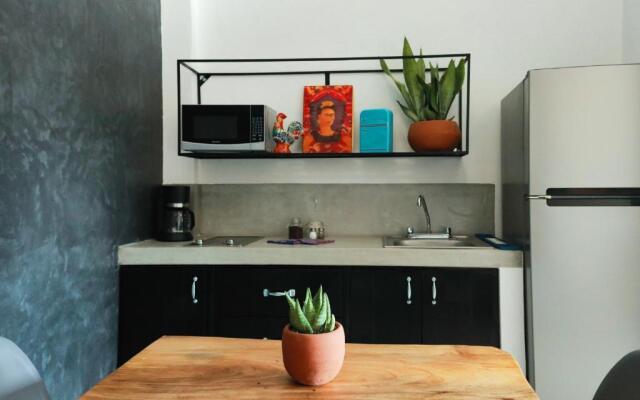 Gallo Azul, Downtown Loft Style Apartment