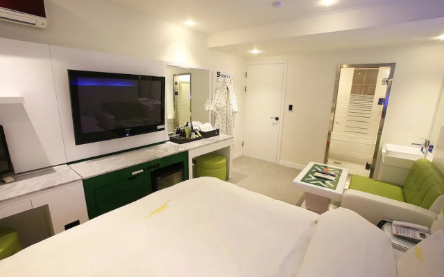 Yangpyeong Show Hotel