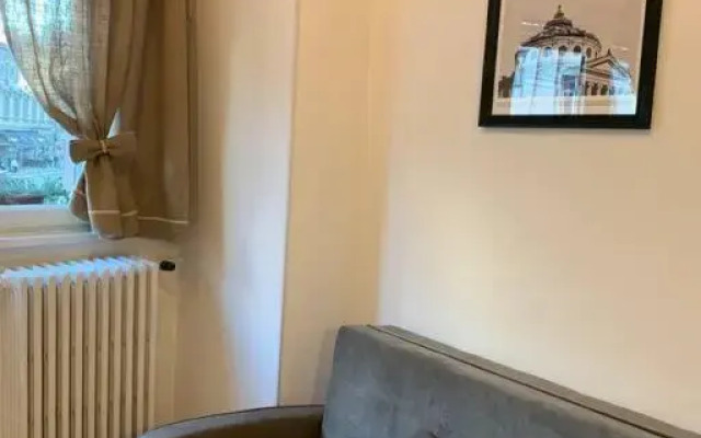 Charming 1937 #Victory Avenue