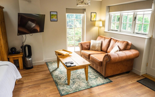 1 Bed Studio in Two Dales, Near Matlock & Bakewell