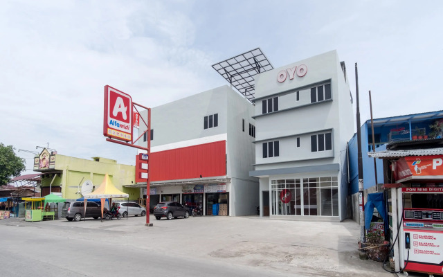 Super OYO 360 Mangaan Residence