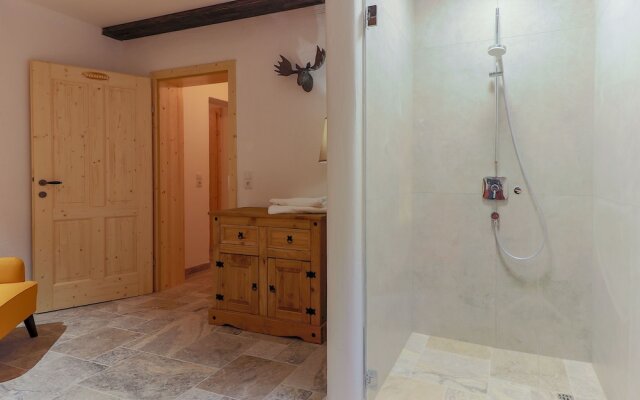 Luxurious Villa in Tyrol Near the Lake