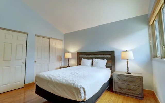 Woods21 Townhome 3 Bedroom Townhouse
