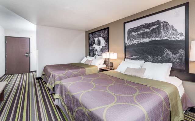 Super 8 by Wyndham Kalispell Glacier National Park