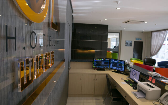 GL Hotel