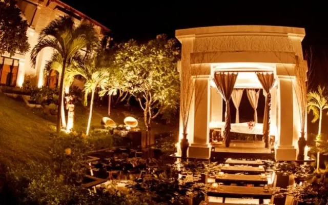 White Sand Doclet Resort And Spa