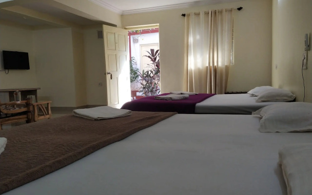 Atlanta Beach Resort