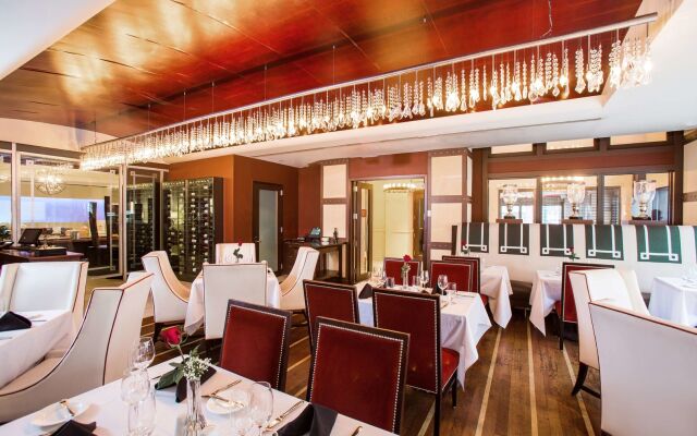 The Sam Houston, Curio Collection by Hilton