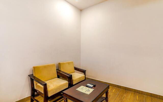 FabExpress Global Inn Gold