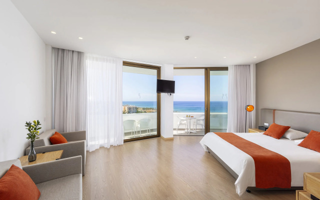 Crystal Springs Beach Hotel