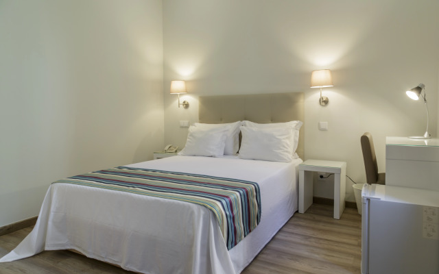 Porto Domus Hotel