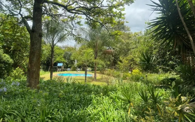 Room-busa House Self-catering Guest Hous